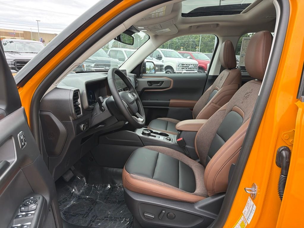 New 2026 Orange Fury Metallic Tri-Coat Ford Outer Banks® image 10