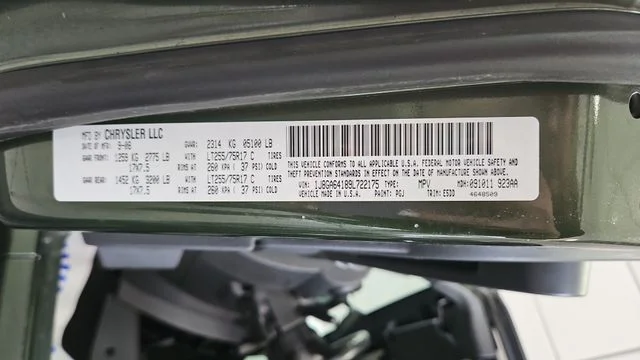Used 2009 Green Metallic Jeep Rubicon image 29