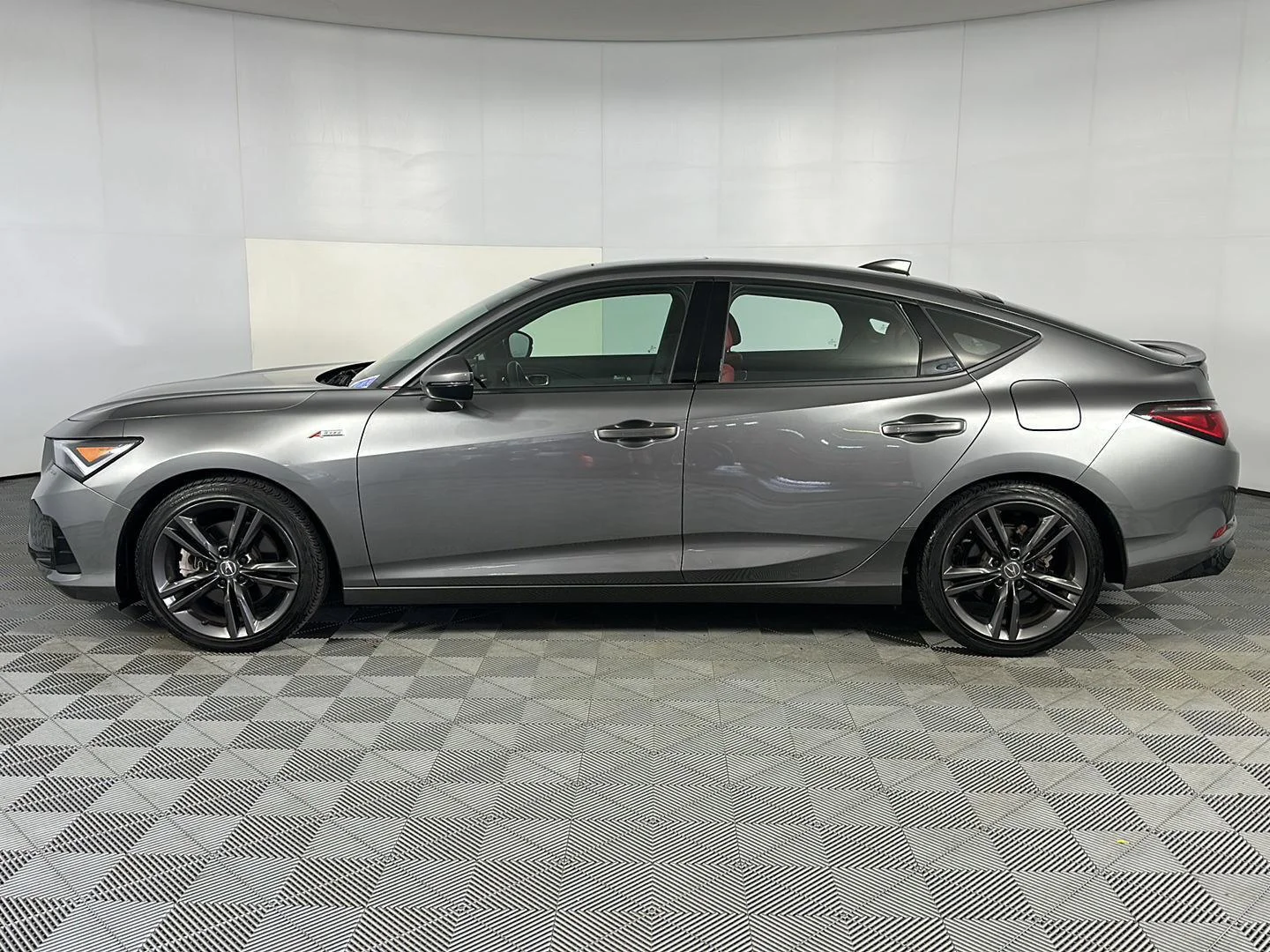 Used 2024 Liquid Carbon Metallic Acura w/Tech w/A-SPEC image 5