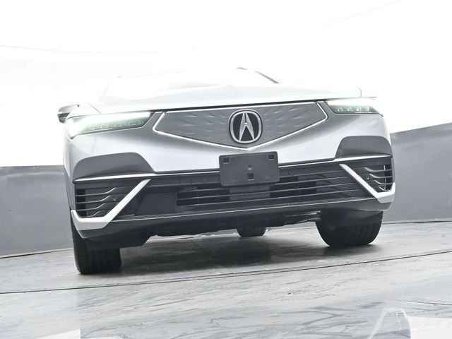 Used 2024  Acura Base image 36