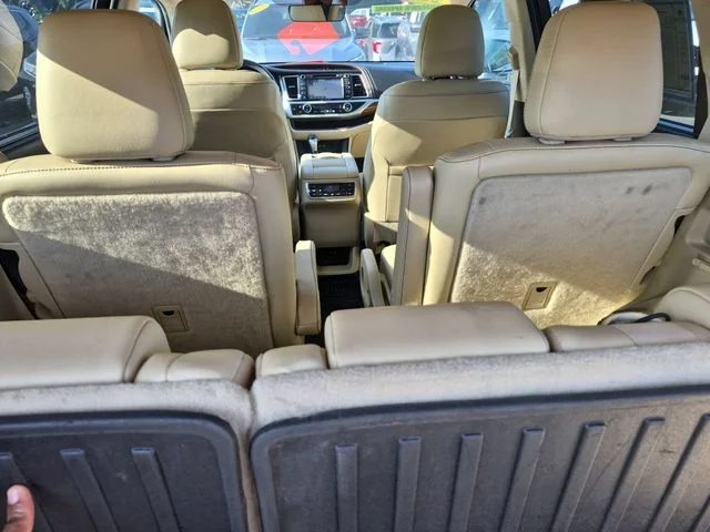 Used 2019 White Toyota Limited Platinum image 33