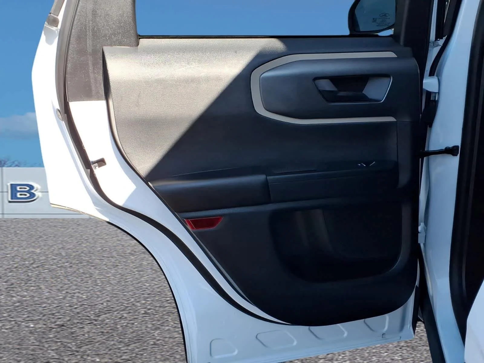 Used 2025 Oxford White Ford Big Bend image 28