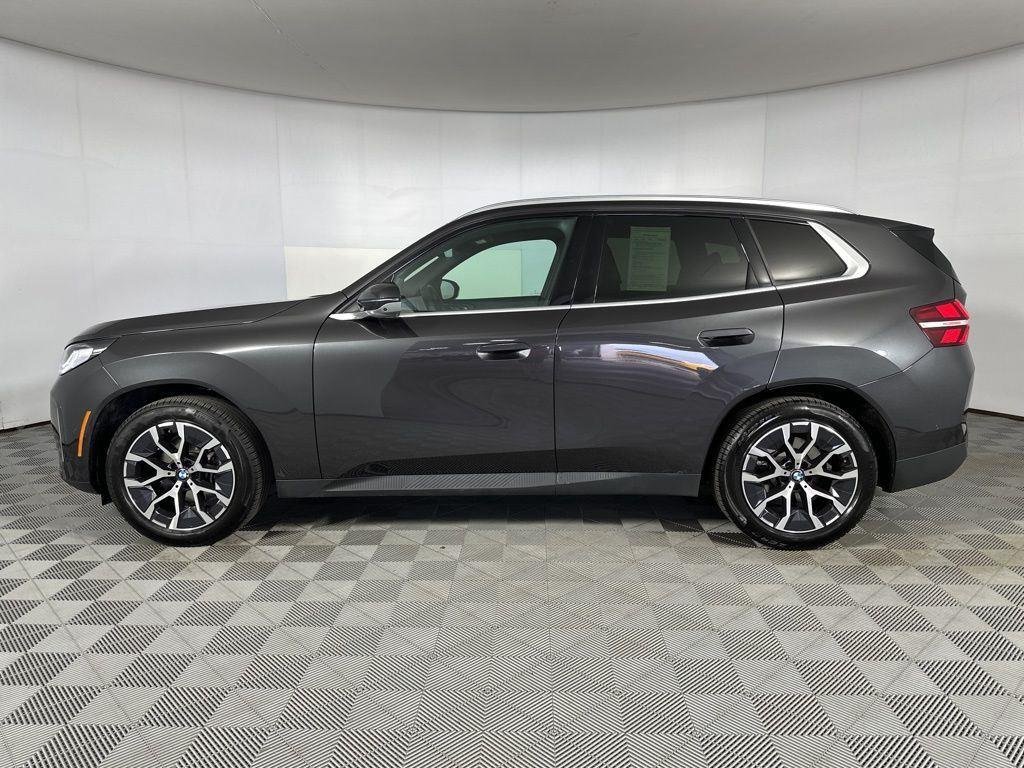 New 2026 Dark Graphite BMW 30 xDrive image 6