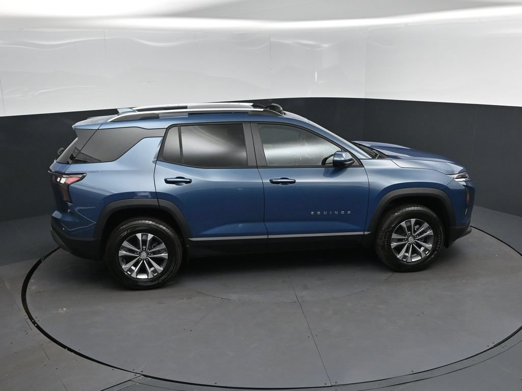 2027 Chevrolet Equinox LT - Photo 35