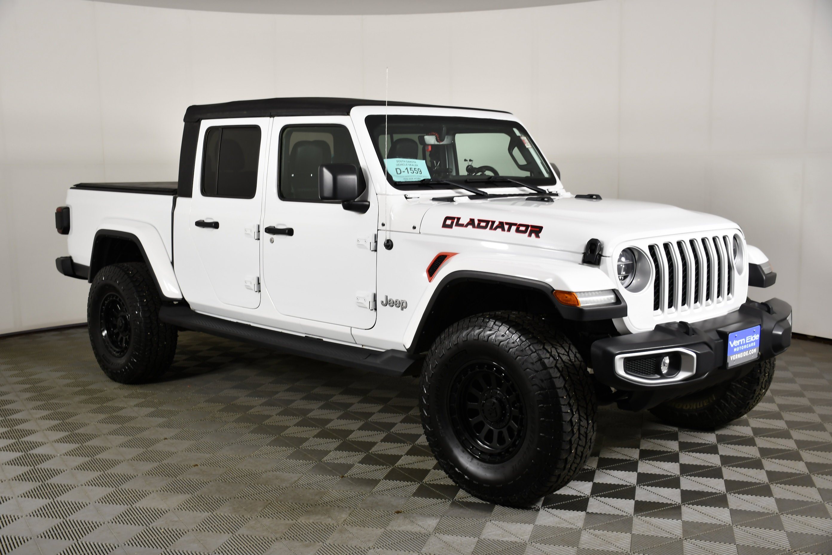 Used 2021 Bright White Clearcoat Jeep Overland image 4