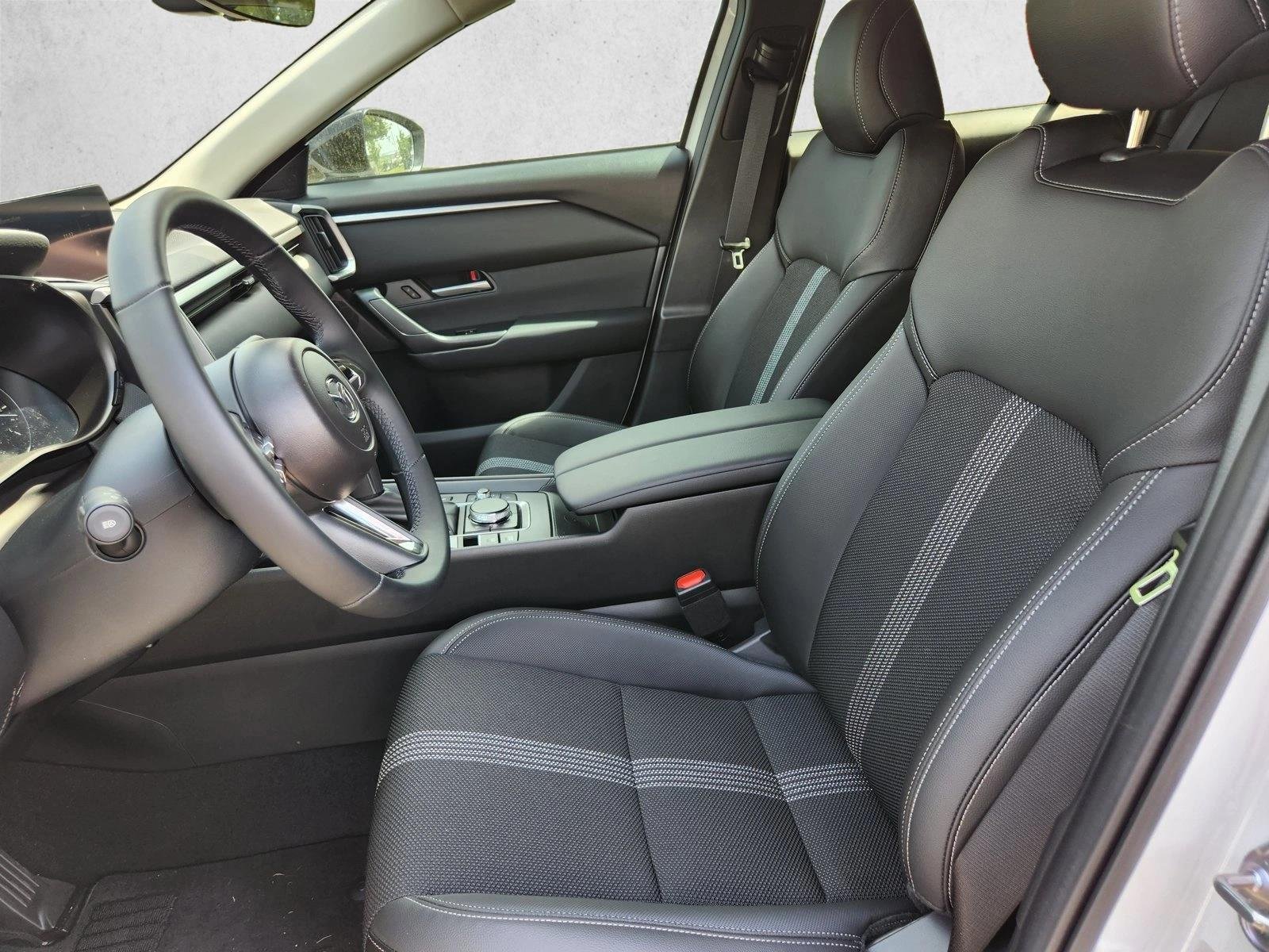 New 2026 Wind Chill Pearl Mazda Preferred AWD image 10