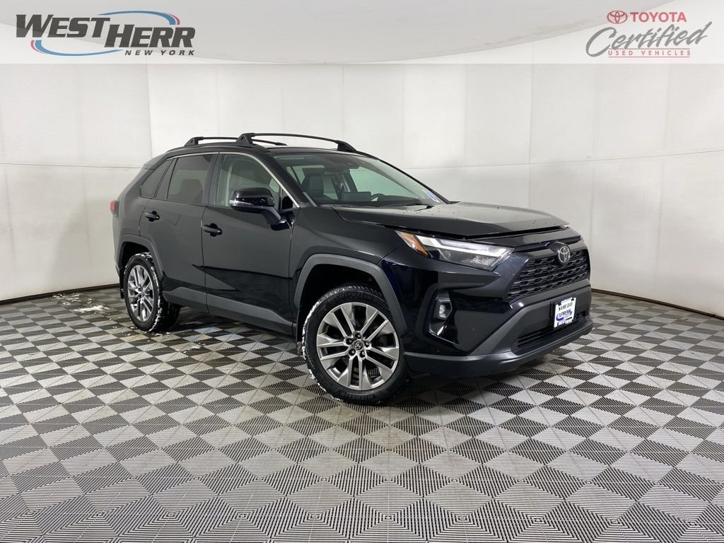 2023 Toyota RAV4 XLE Premium