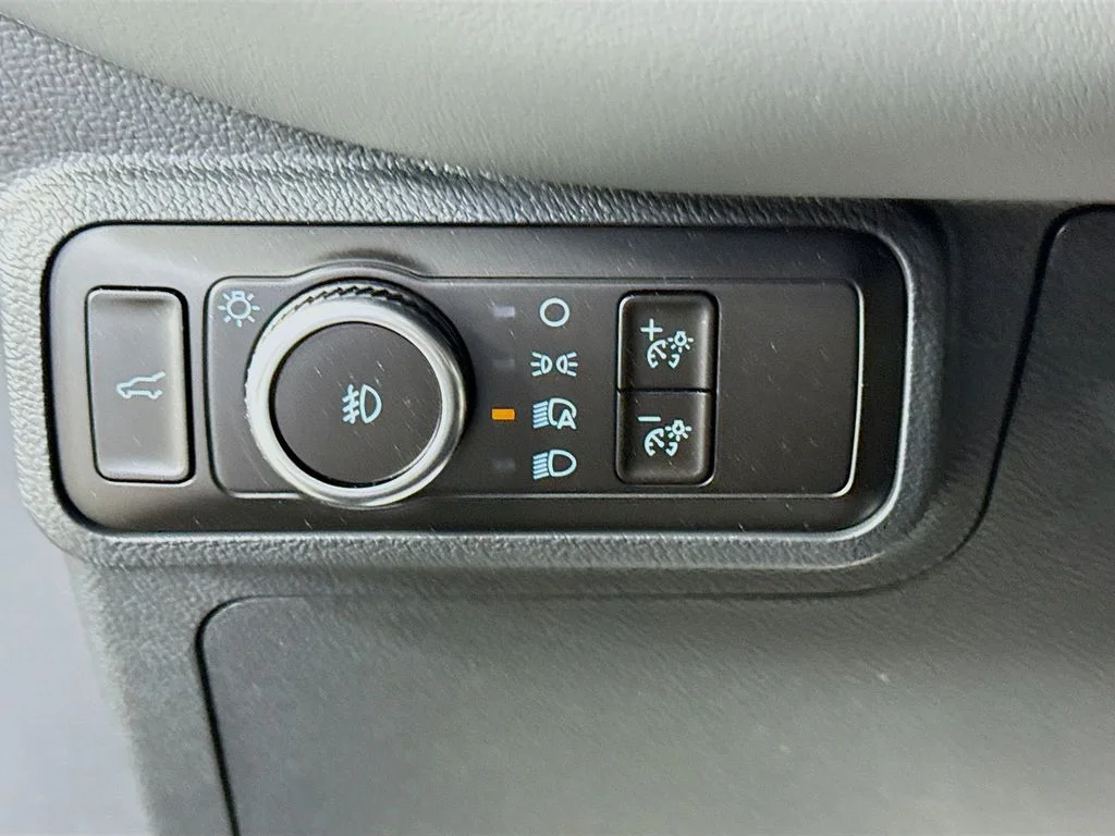 New 2026 Agate Black Metallic Ford Active image 10