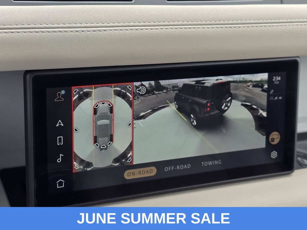 Used 2023 Green Land Rover SE image 20