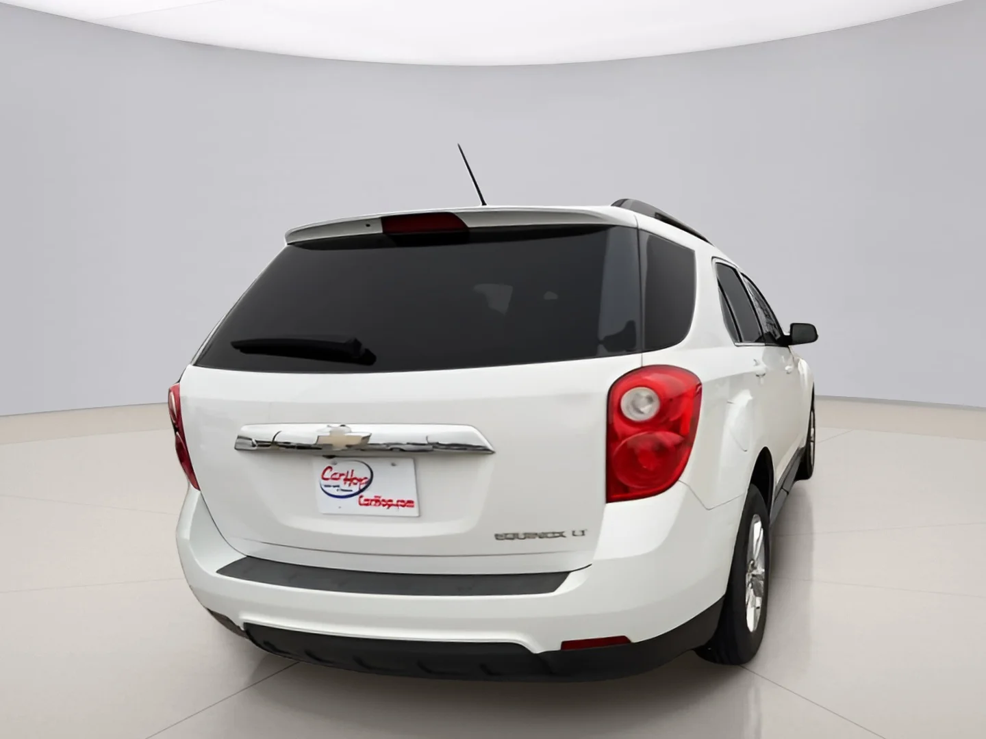 Used 2015 White Chevrolet 1LT 2WD image 7