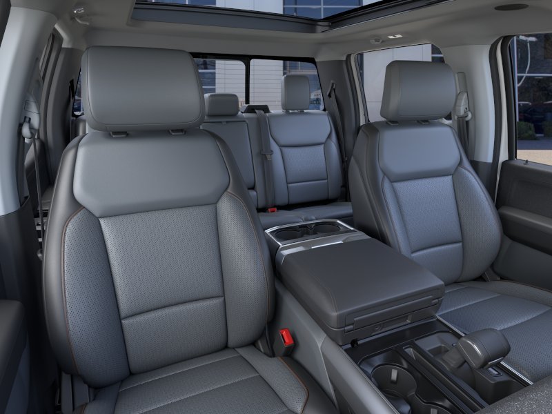 New 2026 Oxford White Ford Lariat® image 37