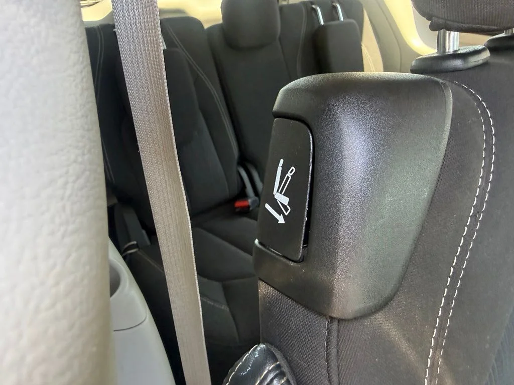 Used 2023 White Chrysler LX image 49