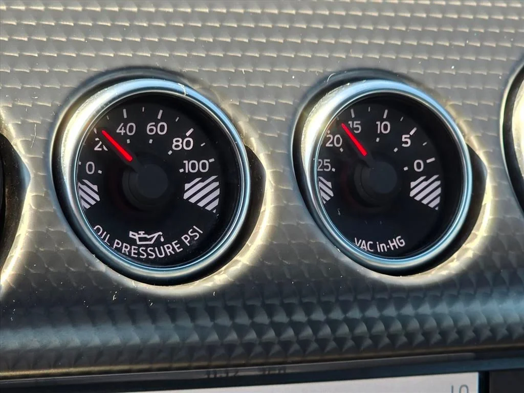 Used 2022 Gray Ford GT image 17