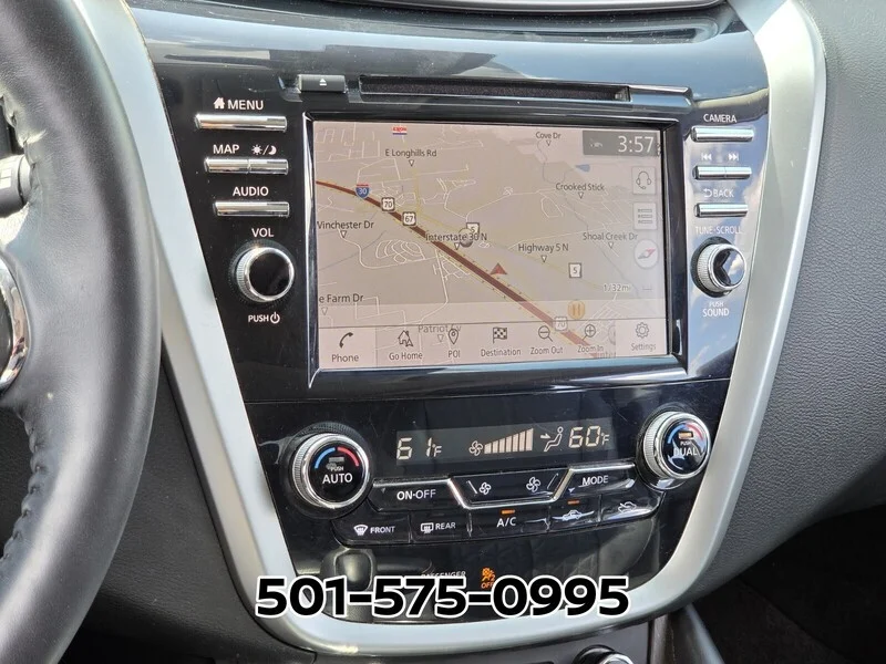 Used 2021 Scarlet NISSAN FWD PLATINUM image 23