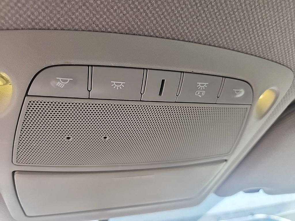 Used 2019 Gray Nissan SV image 24