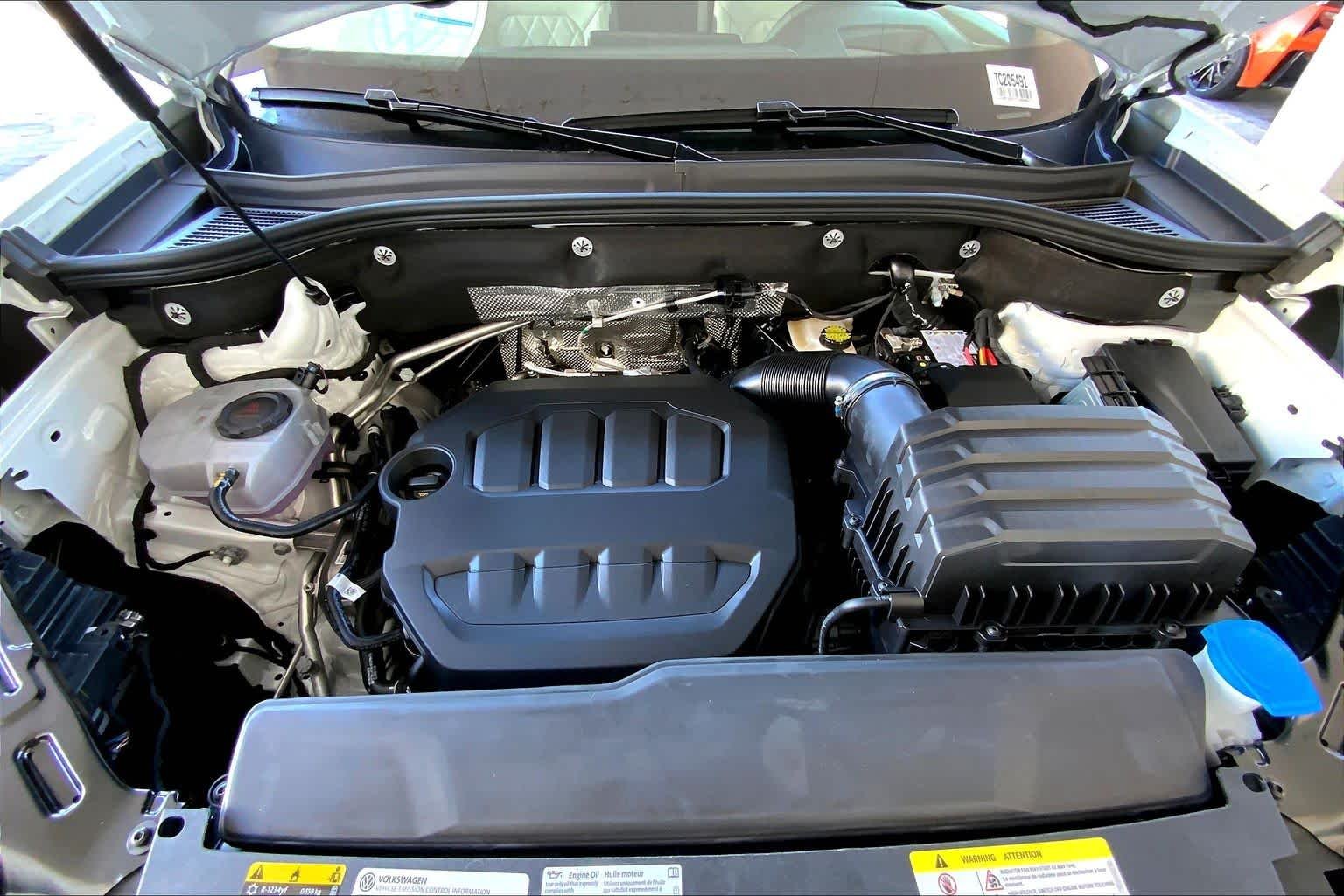 2026 Volkswagen Atlas Cross Sport SEL Premium R-LINE - Photo 16
