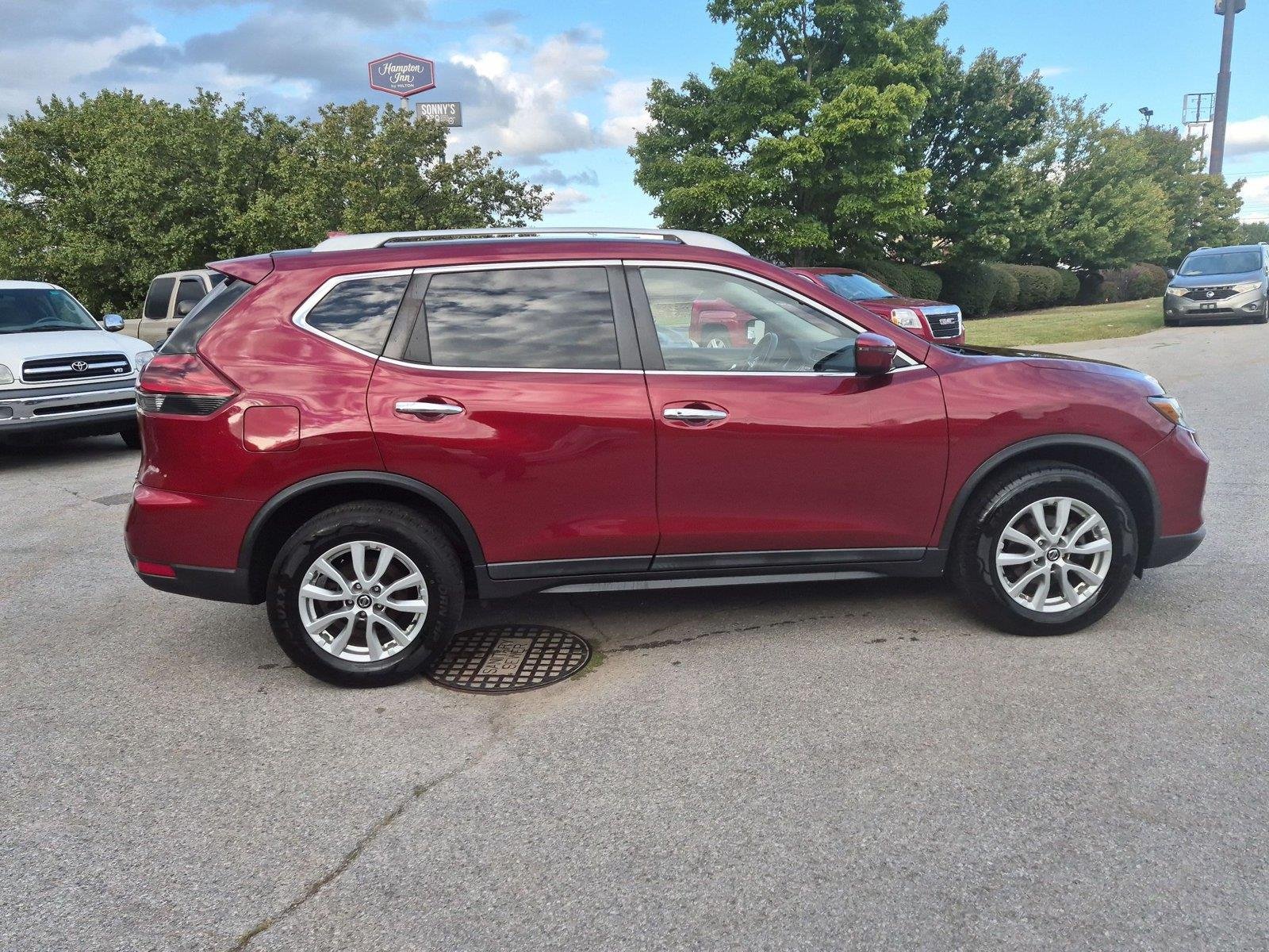 Used 2020 Scarlet Ember Tintcoat Nissan SV image 6