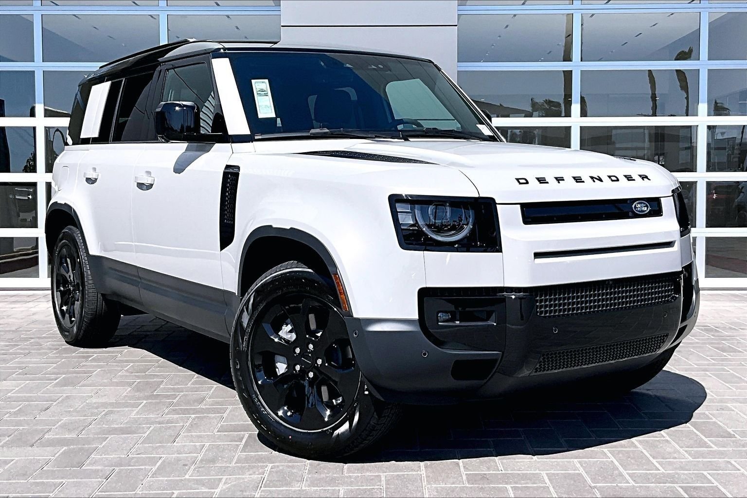 New 2026 Borasco Grey Land Rover S image 2