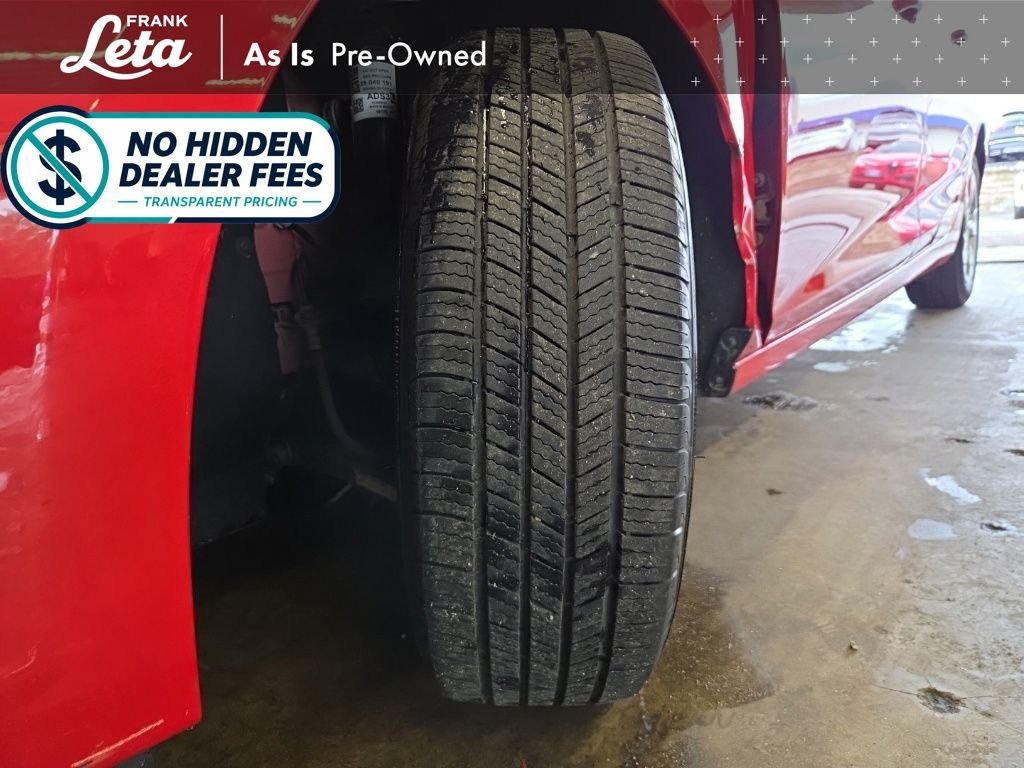 Used 2016 Red Hot Chevrolet  image 26