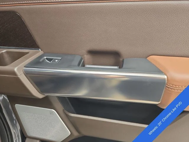 New 2026 Carbonized Gray Metallic Ford King Ranch® image 18