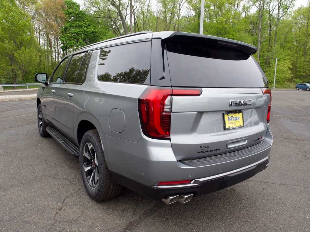 New 2026 Sterling Metallic GMC AT4 image 7