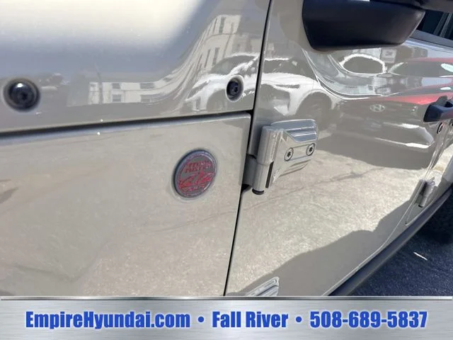 Used 2020  Jeep Rubicon image 10