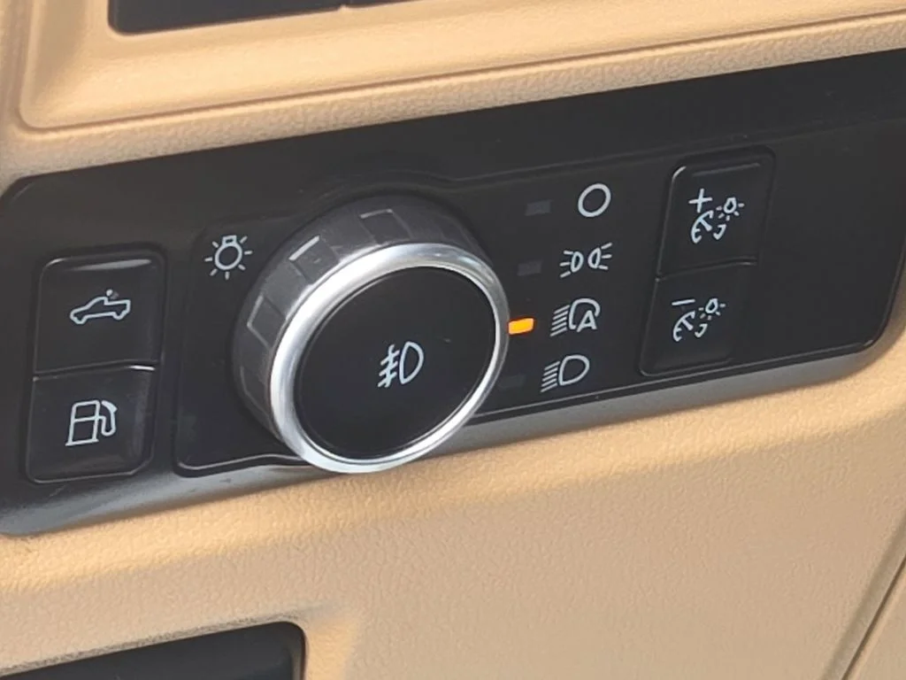 Used 2023 Blue Metallic Ford XLT image 30