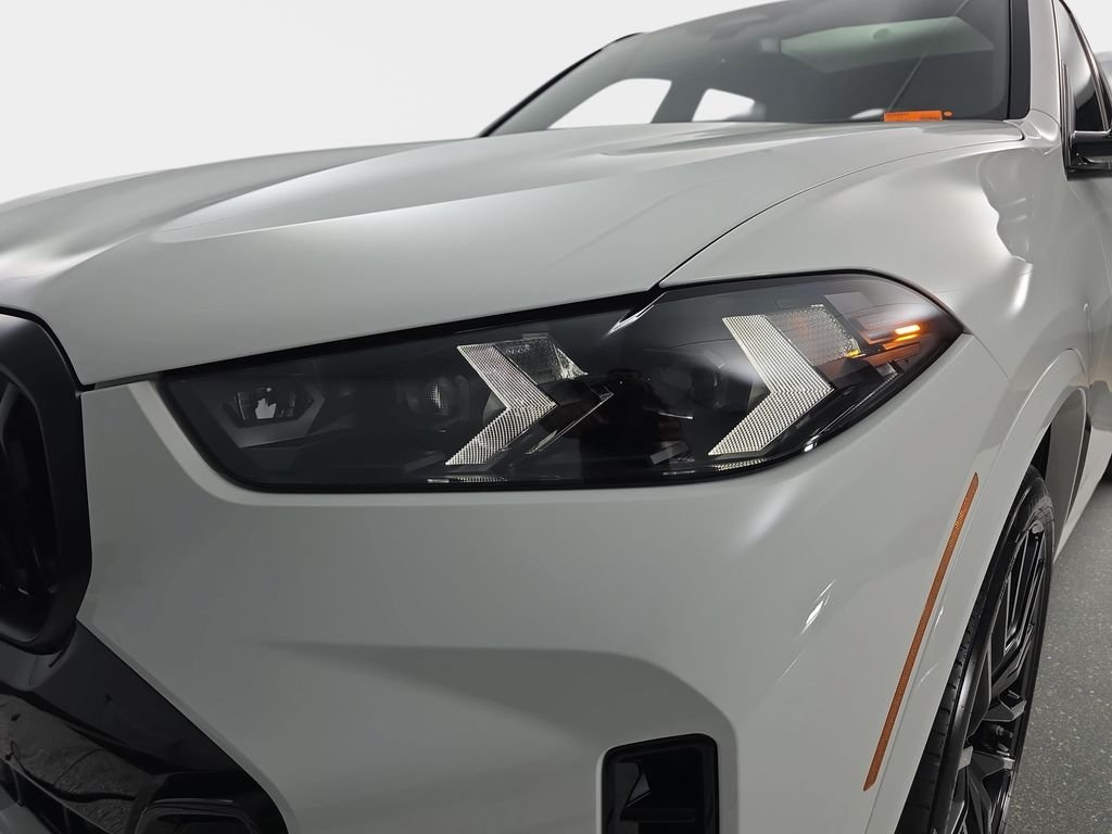 New 2026 Alpine White BMW xDrive40i image 31