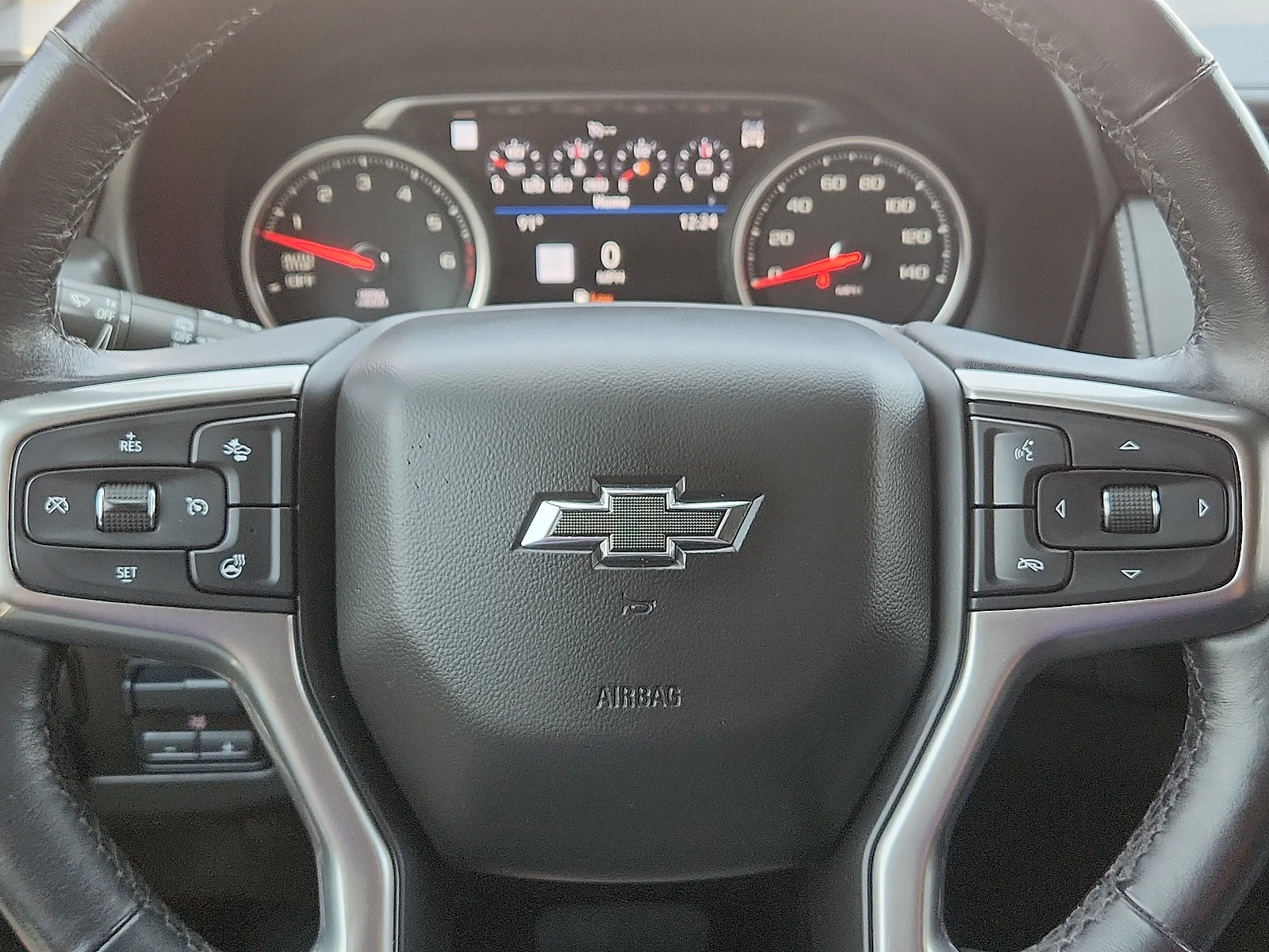 Used 2021 Shadow Gray Metallic Chevrolet Z71 image 24