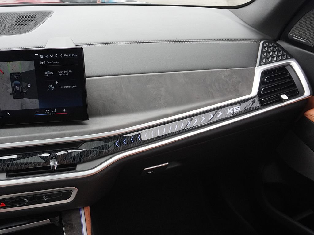 Used 2024 Black BMW xDrive40i image 34