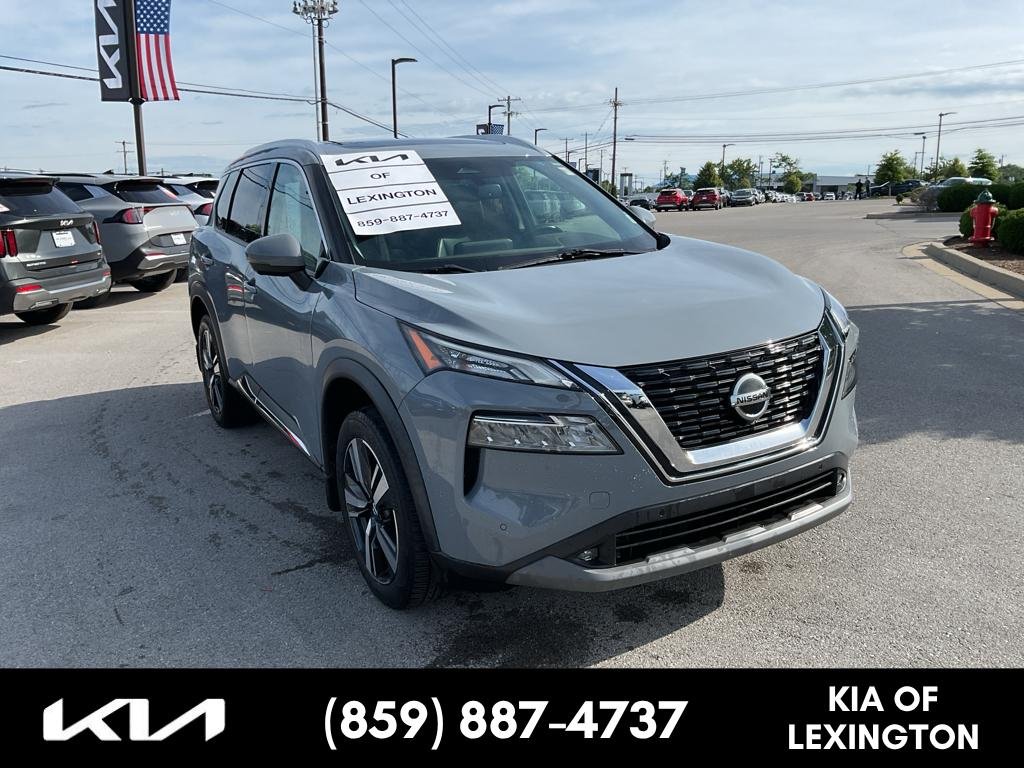 2021 Nissan Rogue SL FWD's photo