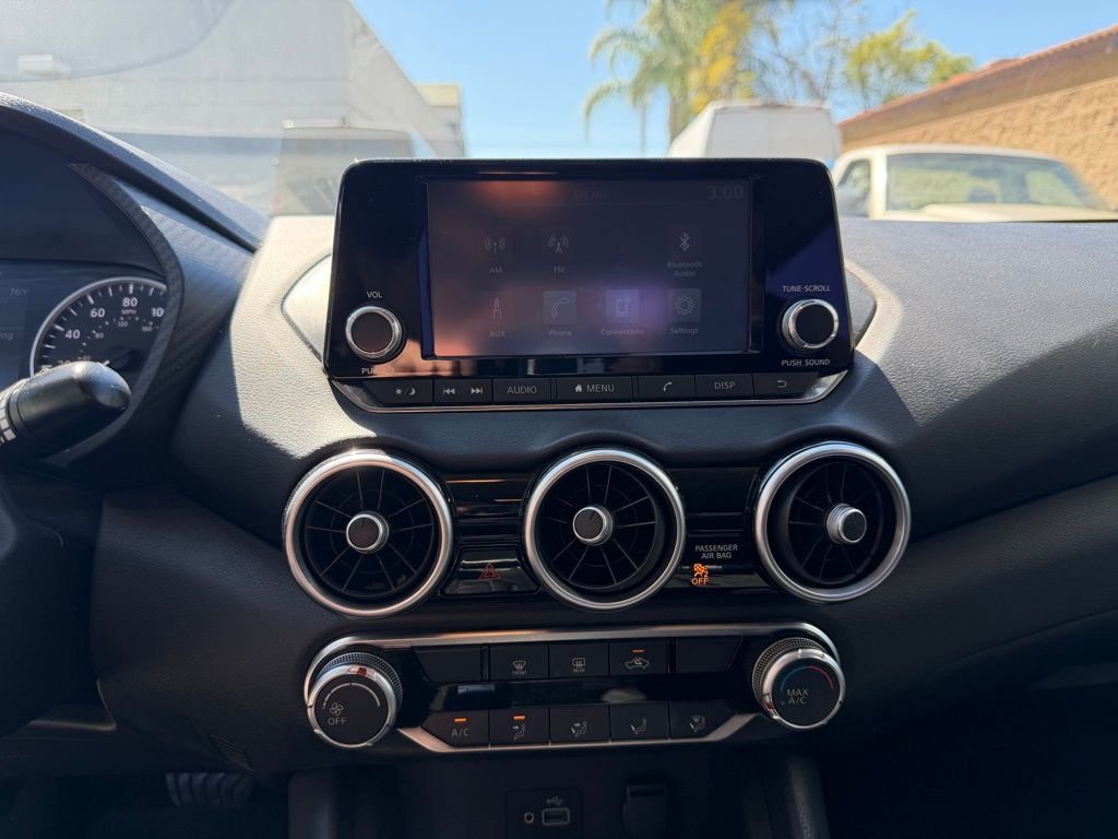 Used 2021 Black Nissan S image 17