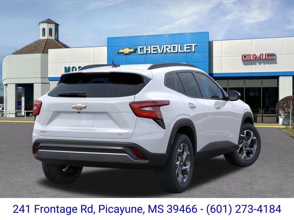 2026 Chevrolet Trax LT - Photo 4