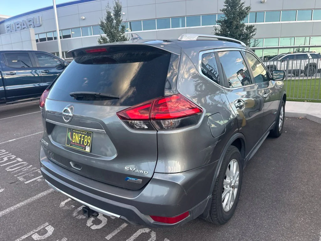 Used 2017 Gray Nissan Hybrid SV image 9