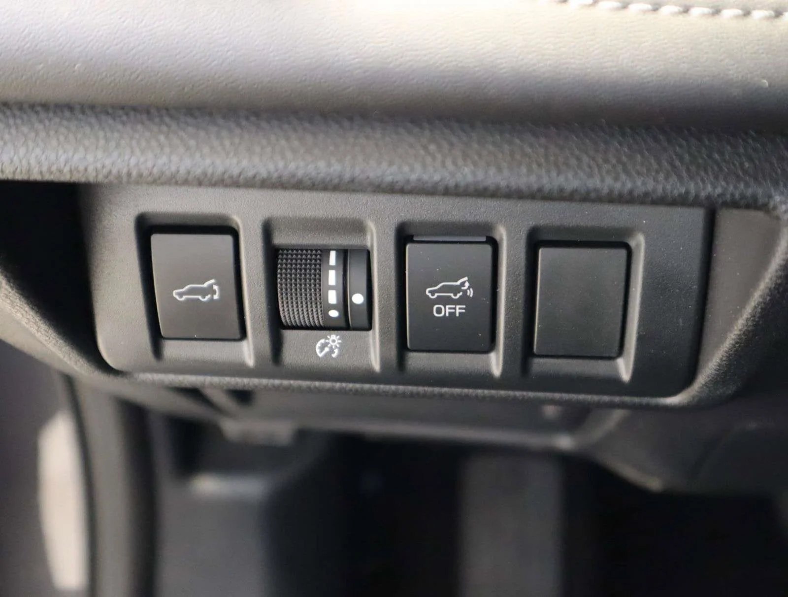 Used 2024 Magnetite Gray Metallic Subaru Limited image 28