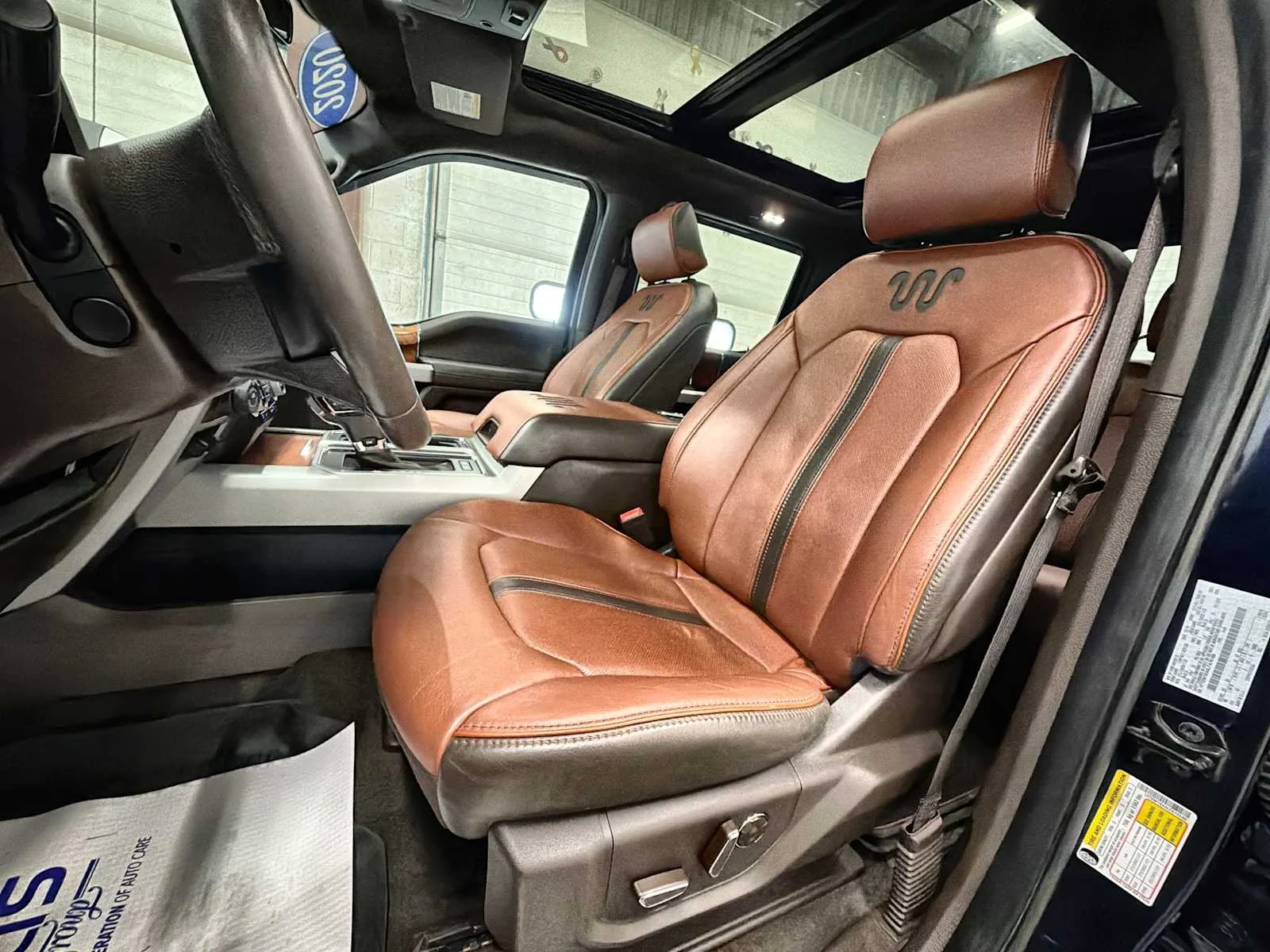 Used 2020 Blue Jeans/Stone Gray Ford King Ranch image 13