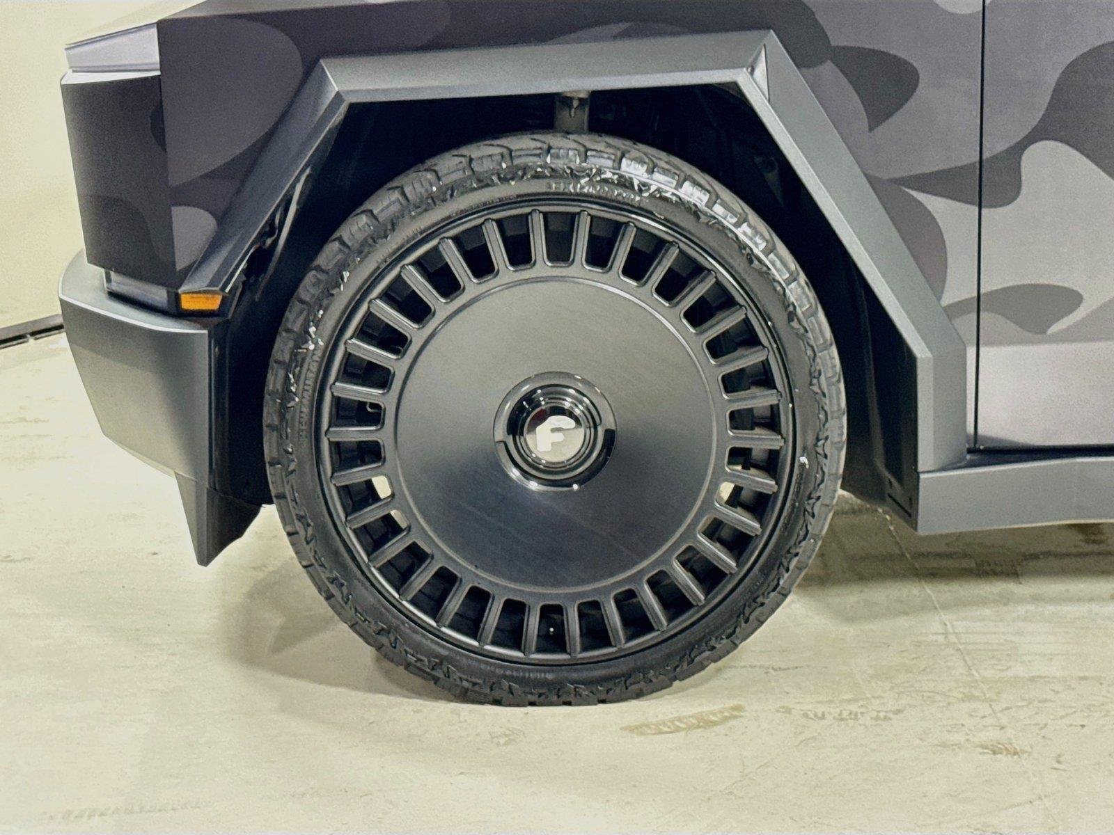 Used 2024 Camo Wrapp Tesla Cyberbeast | Forgiato Wheels | Camo Wrap image 29
