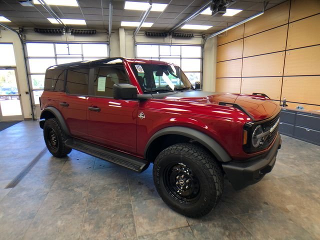 2026 Ford Bronco Outer Banks 4x4's photo