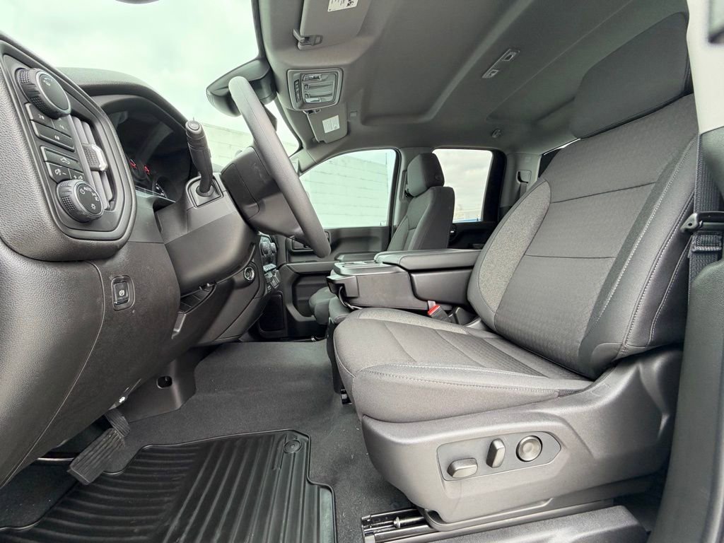 2026 Chevrolet Silverado 2500 HD Custom - Photo 17