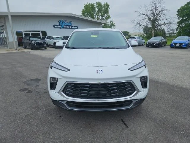 New 2026 Summit White Buick Preferred image 3