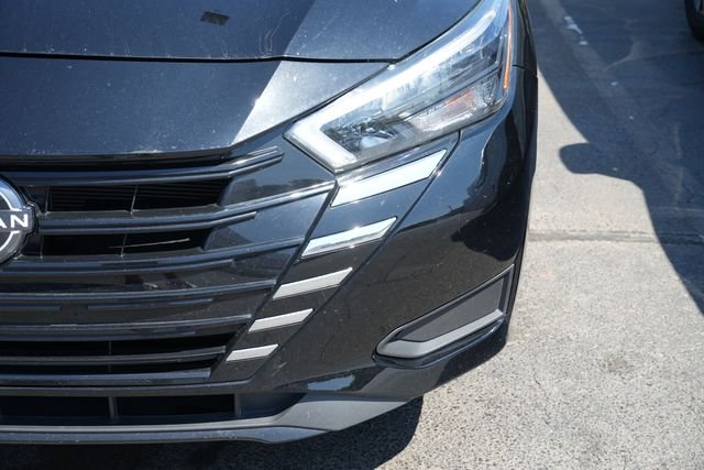Used 2025 Black Nissan 1.6 SV image 6