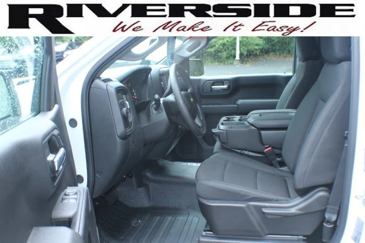 Used 2026 Summit White Chevrolet WT image 13