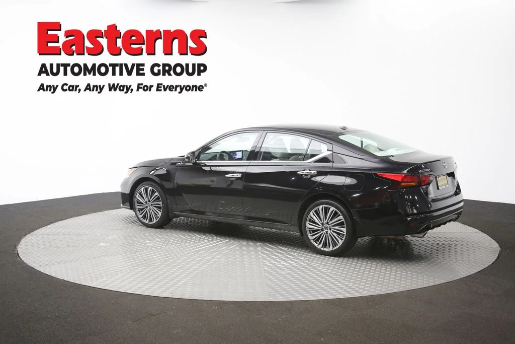 Used 2024 Black Nissan 2.5 SL image 63