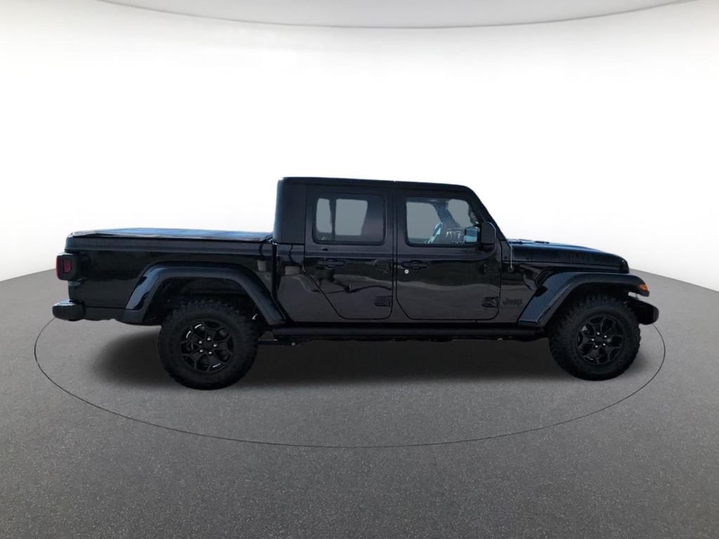 Used 2022 Black Jeep Willys image 3