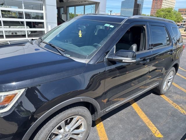 2018 Ford Explorer XLT 4WD's photo