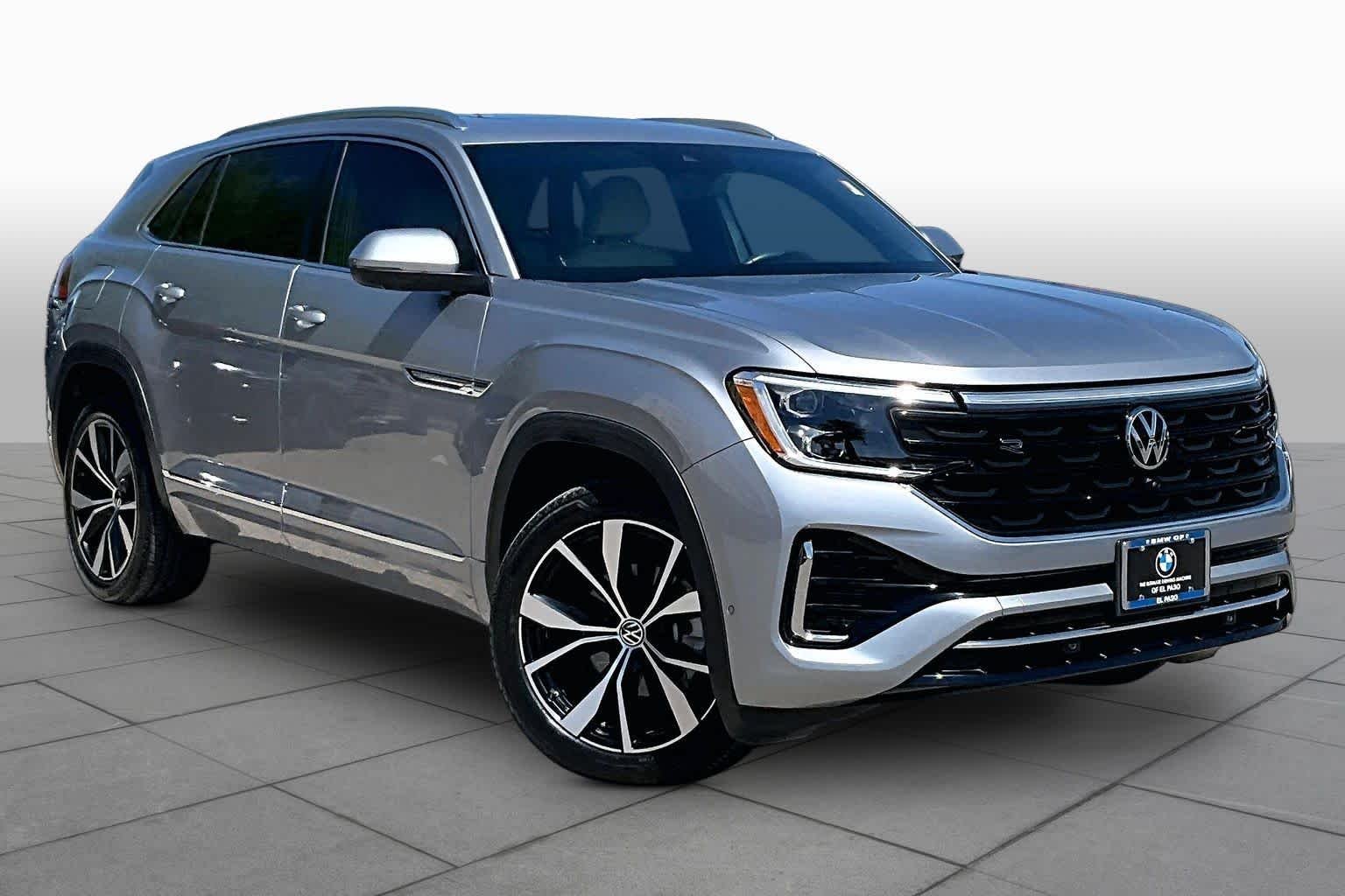 Pre-Owned 2024 Volkswagen Atlas Cross Sport 2.0T SEL Premium R-Line