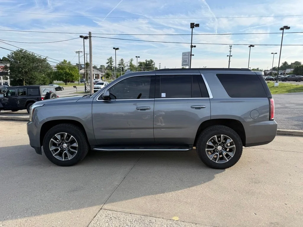 Used 2020 Gray GMC SLE image 9