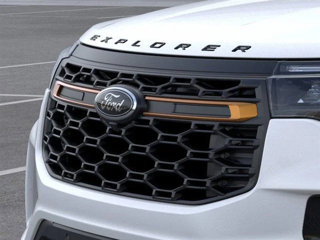 2026 Ford Explorer Tremor - Photo 17