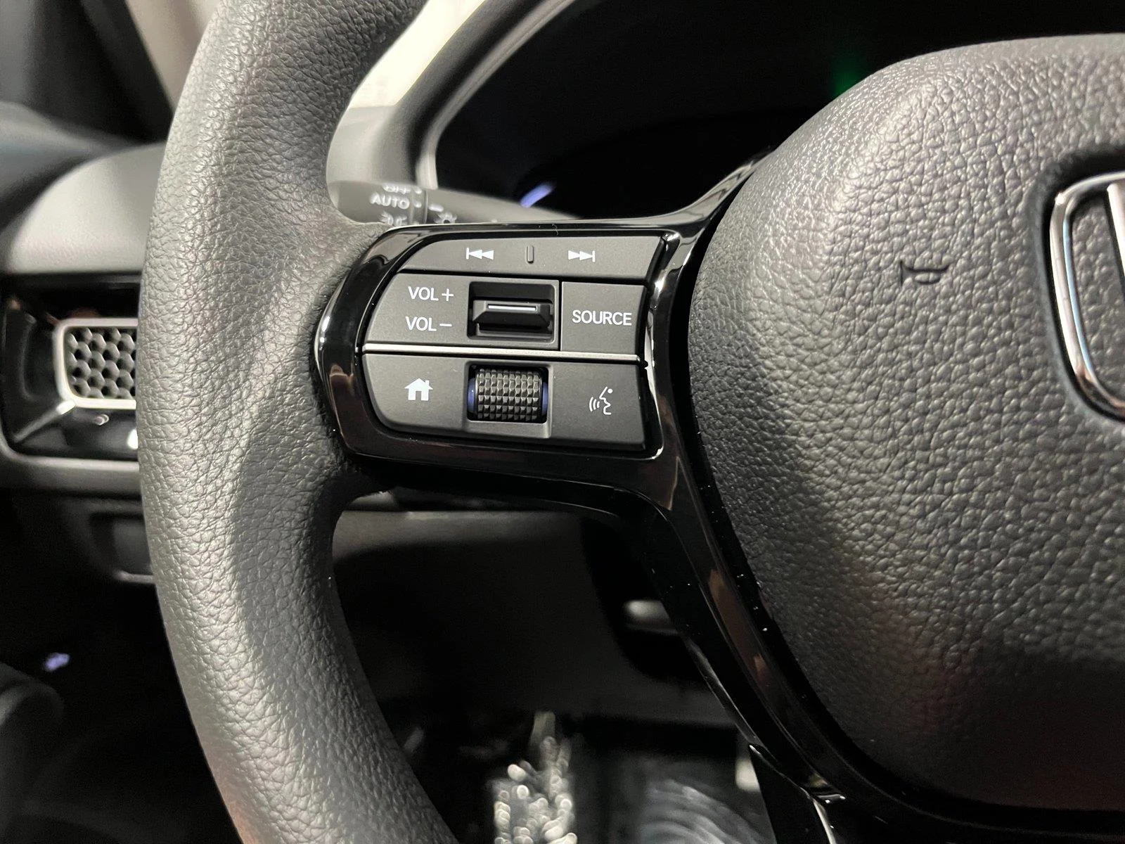 New 2026 Meteorite Gray Metallic Honda LX image 16