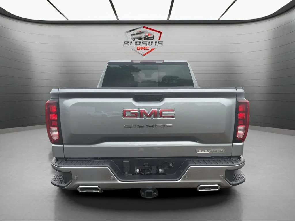 New 2026 Sterling Metallic GMC Elevation image 4